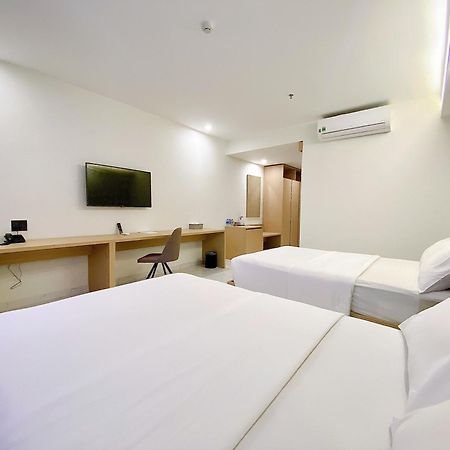 The Luxe Hotel Чау-Док Экстерьер фото